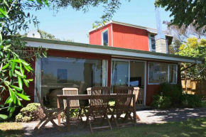 Moeroa - Wharewaka Holiday Home